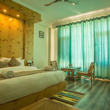 Pashmina Hotell Manāli Exteriör bild