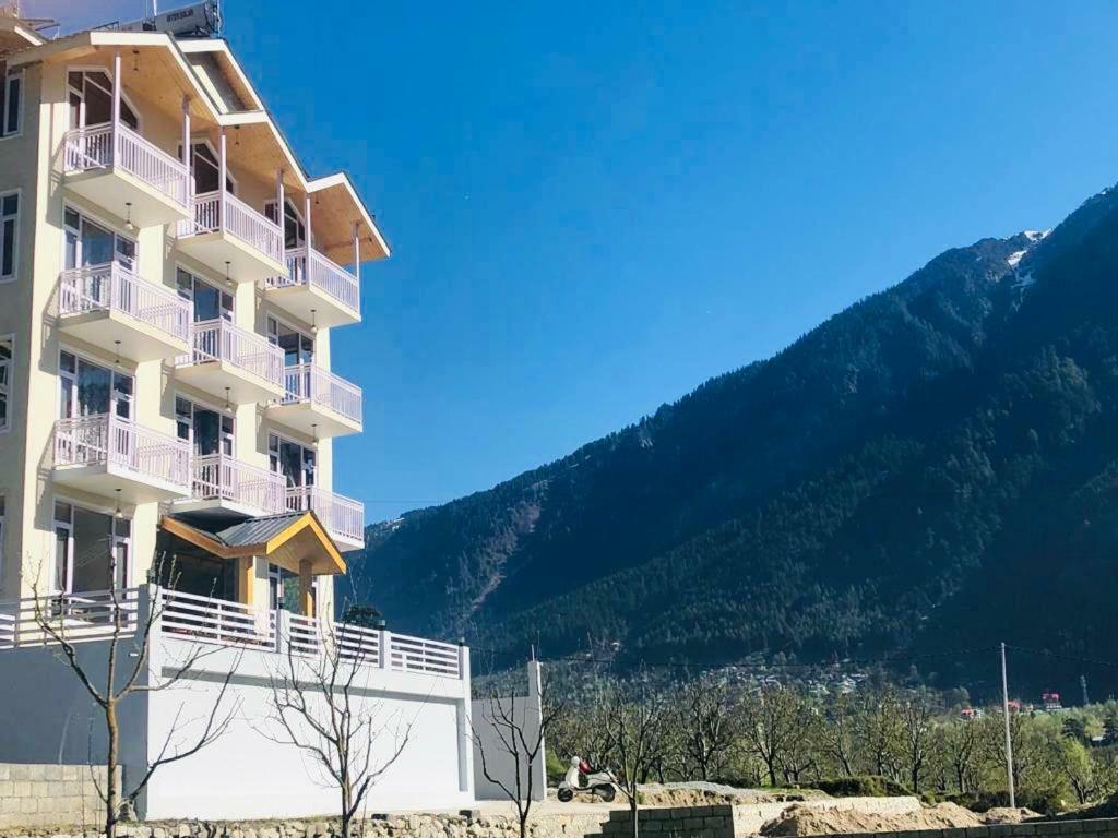 Pashmina Hotell Manāli Exteriör bild